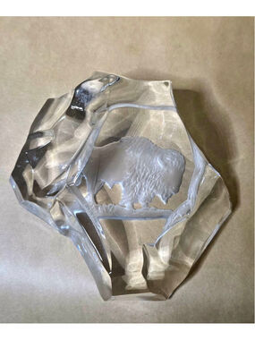 Etched Glass Bison Paperweight • Heavy Lead Crystal Style • Buffalo Figurine 4"
